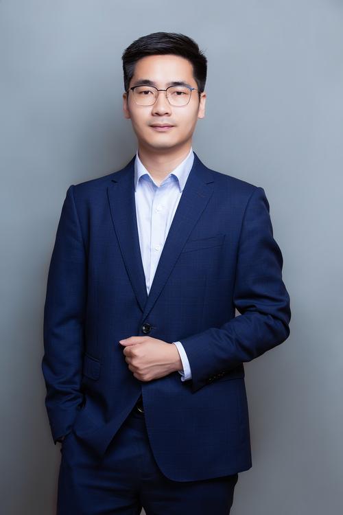黄美珍 包装与印刷设计负责人